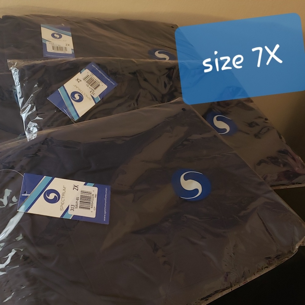 3 size 7x scrubs